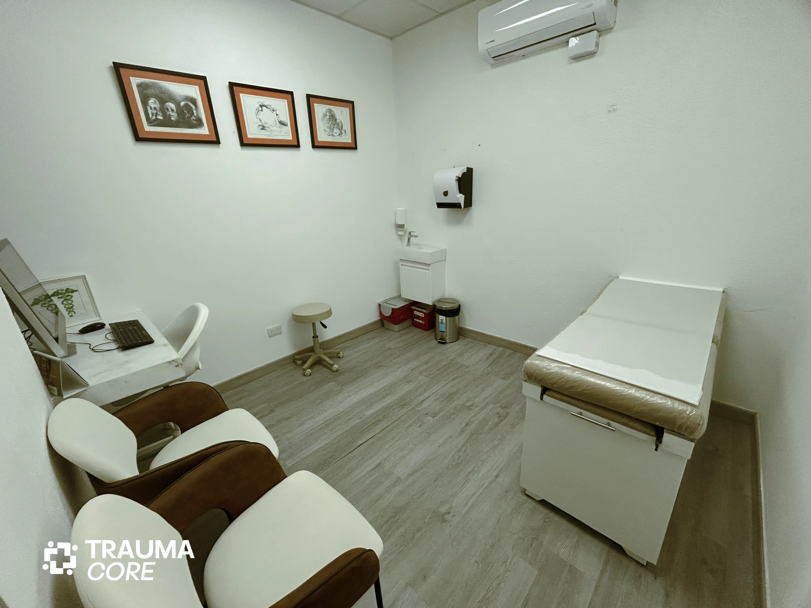 Área de evaluación dentro del consultorio médico